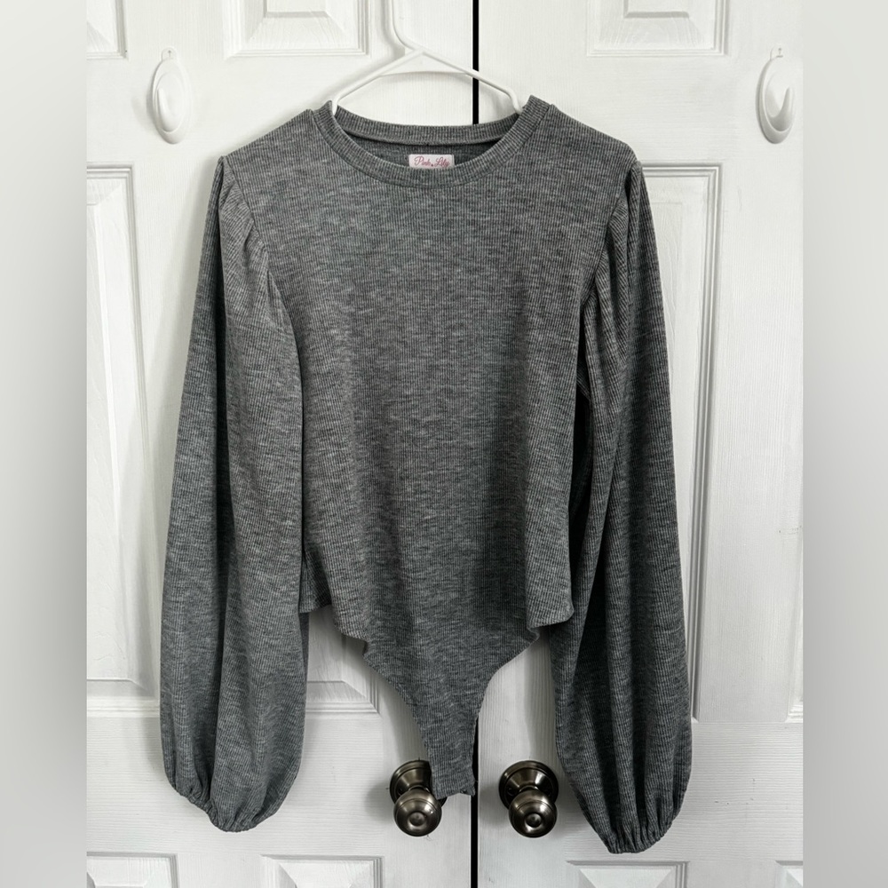 Pink Lily Grey Puffy Sleeve